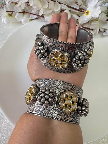 Aabharan Cuffs – Premium Kundan Brass Handcuffs - Alankrent Luxe
