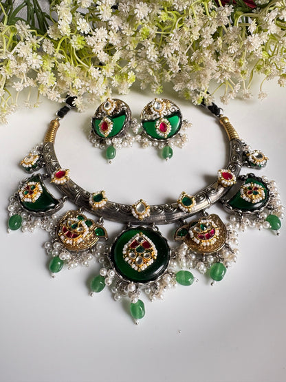 Haritara Kundan Fusion Hasli Necklace Set with Earrings | Green Dual Tone SLA Jewellery